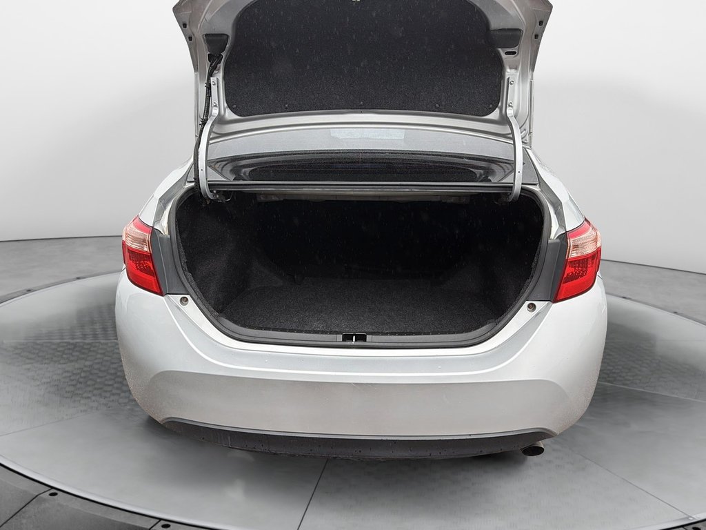 Toyota Corolla  2019 à Sept-Îles, Québec - 6 - w1024h768px