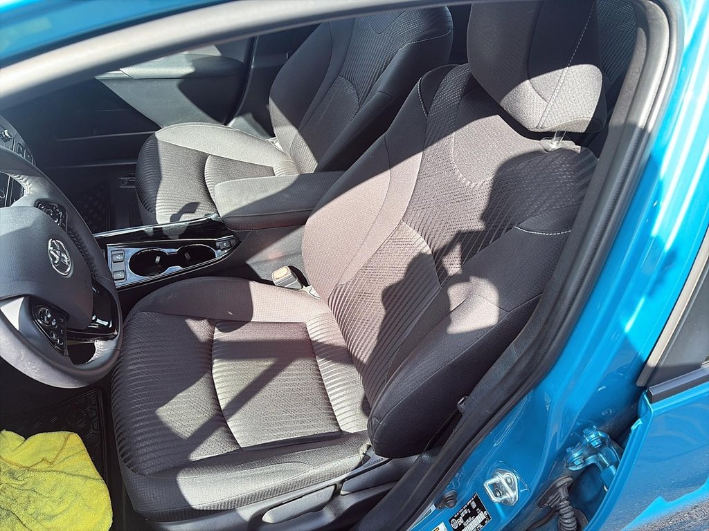 Toyota PRIUS PRIME  2021 à Jonquière, Québec - 9 - w1024h768px
