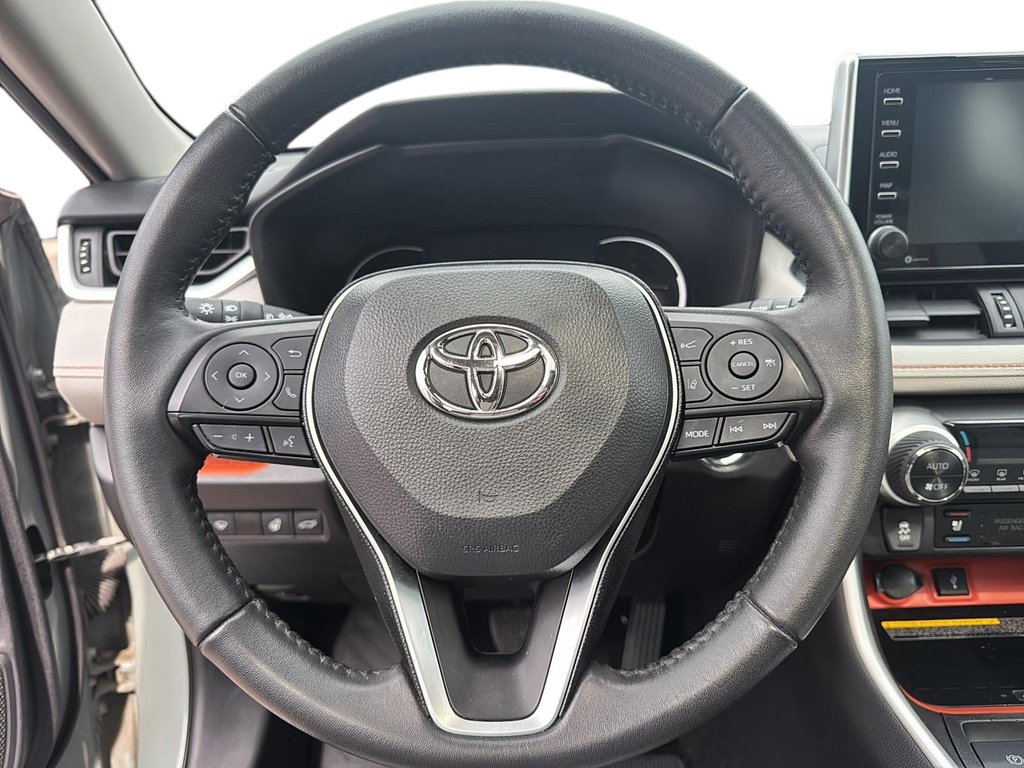 2021 Toyota RAV4 in Baie-Comeau, Quebec - 12 - w1024h768px