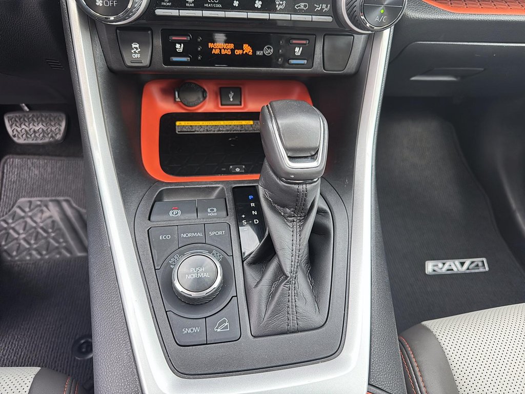 2021 Toyota RAV4 in Baie-Comeau, Quebec - 15 - w1024h768px