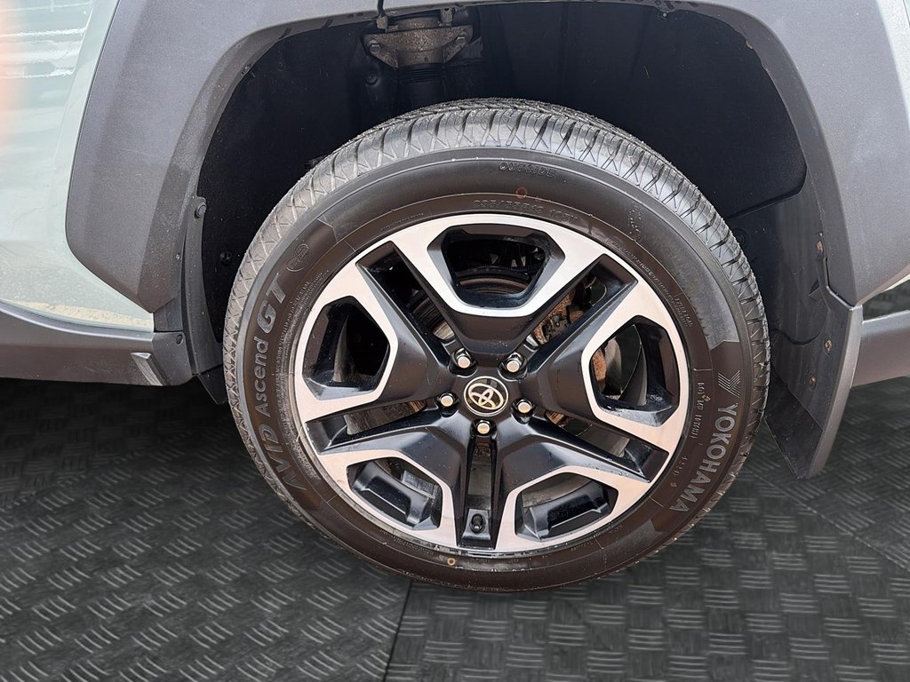 2021 Toyota RAV4 in Baie-Comeau, Quebec - 7 - w1024h768px