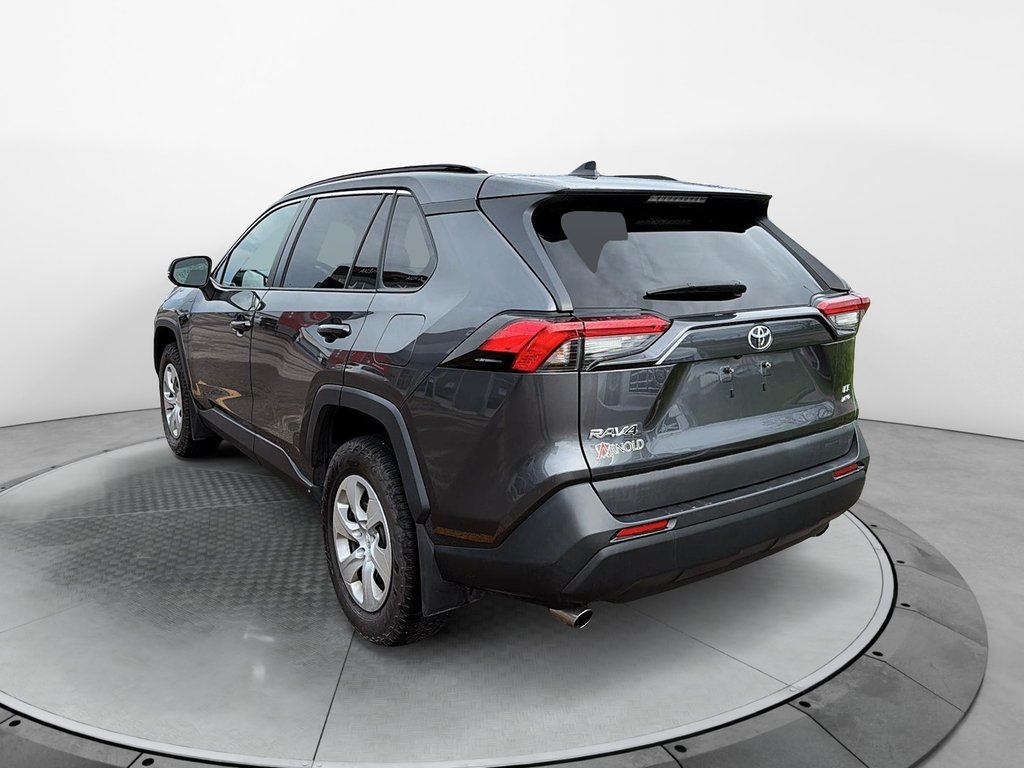 2021 Toyota RAV4 in Sept-Îles, Quebec - 4 - w1024h768px