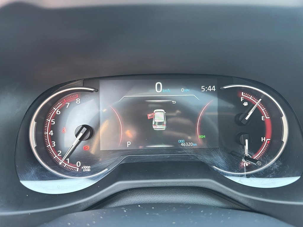 Toyota RAV4  2023 à Jonquière, Québec - 13 - w1024h768px