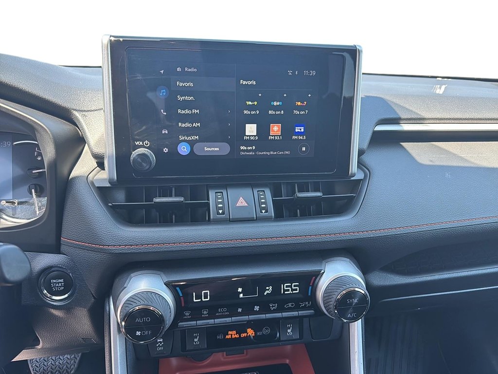 Toyota RAV4  2024 à Jonquière, Québec - 14 - w1024h768px