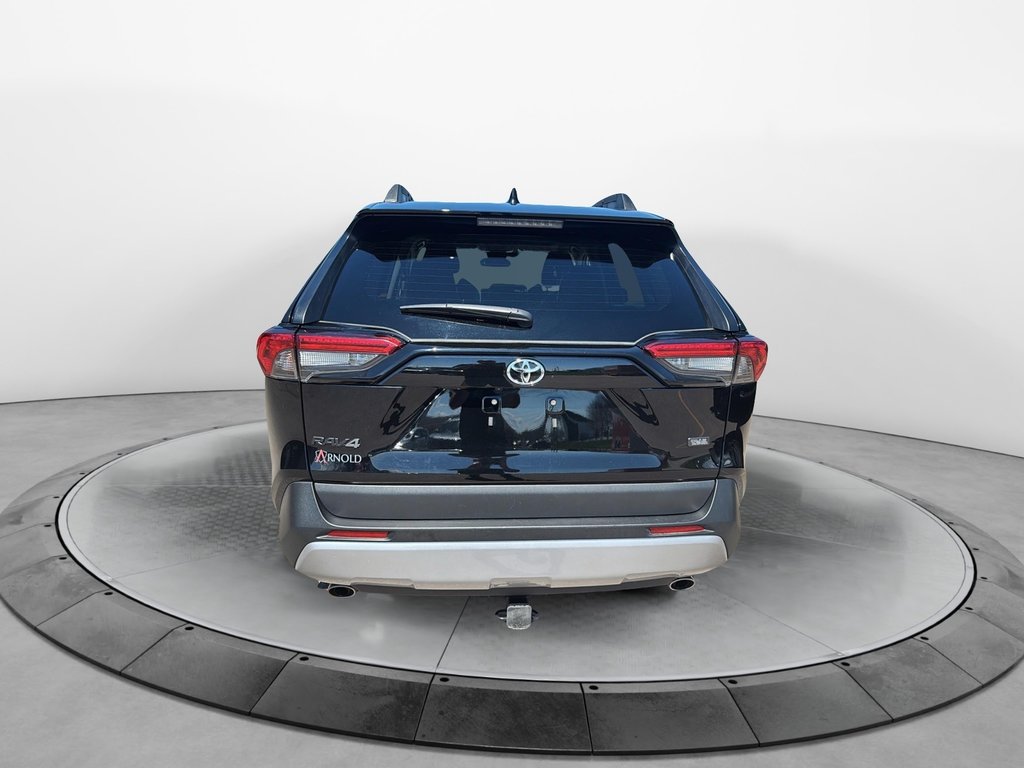 Toyota RAV4  2024 à Jonquière, Québec - 3 - w1024h768px