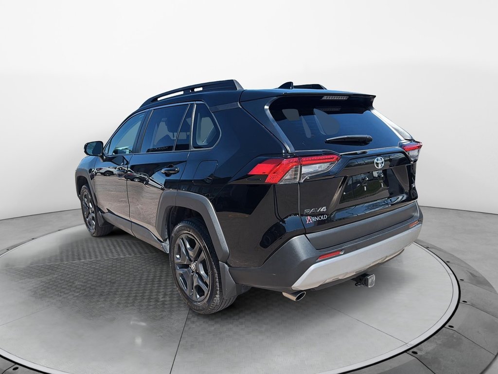 Toyota RAV4  2024 à Jonquière, Québec - 4 - w1024h768px