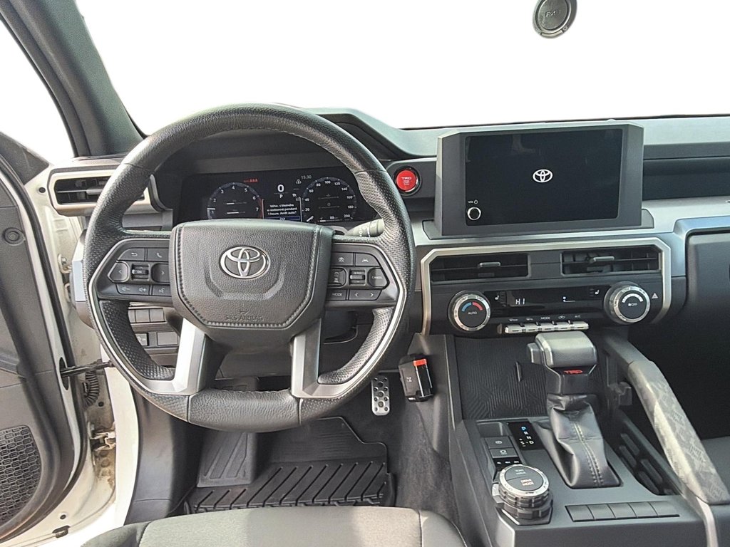 2024 Toyota Tacoma in Chicoutimi, Quebec - 9 - w1024h768px