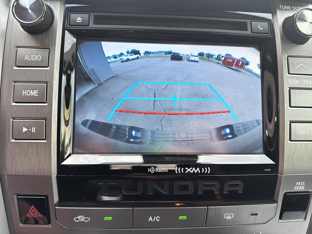 2018 Toyota Tundra in Sept-Îles, Quebec - 17 - w1024h768px