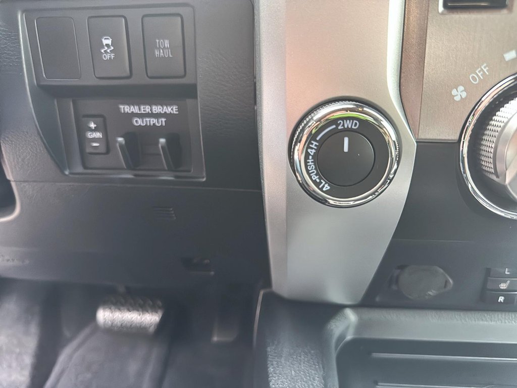 2018 Toyota Tundra in Sept-Îles, Quebec - 16 - w1024h768px