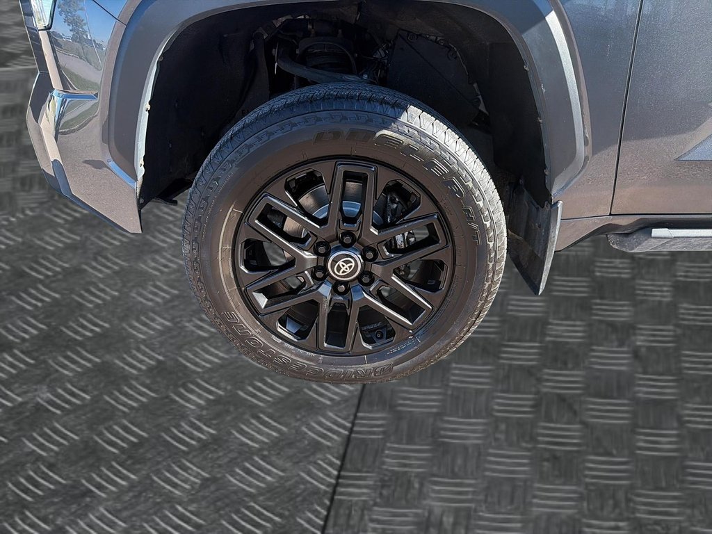 2025 Toyota Tundra in Chicoutimi, Quebec - 6 - w1024h768px