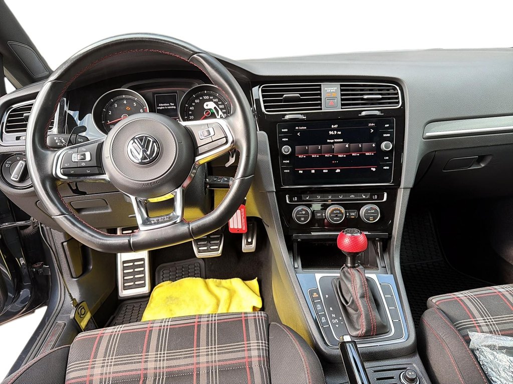 Volkswagen Golf GTI  2019 à Sept-Îles, Québec - 9 - w1024h768px
