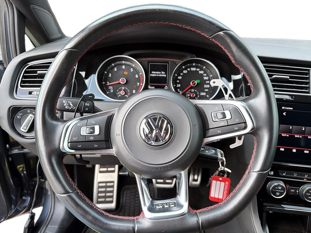 Volkswagen Golf GTI  2019 à Sept-Îles, Québec - 11 - w1024h768px