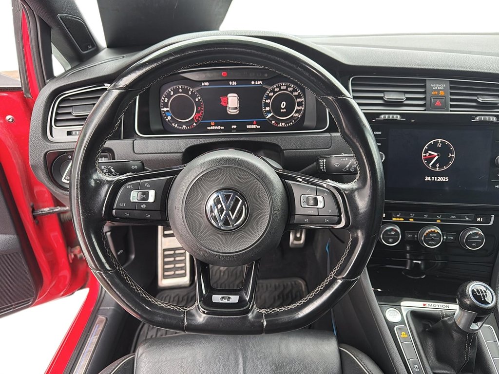 Volkswagen Golf R  2019 à Jonquière, Québec - 12 - w1024h768px