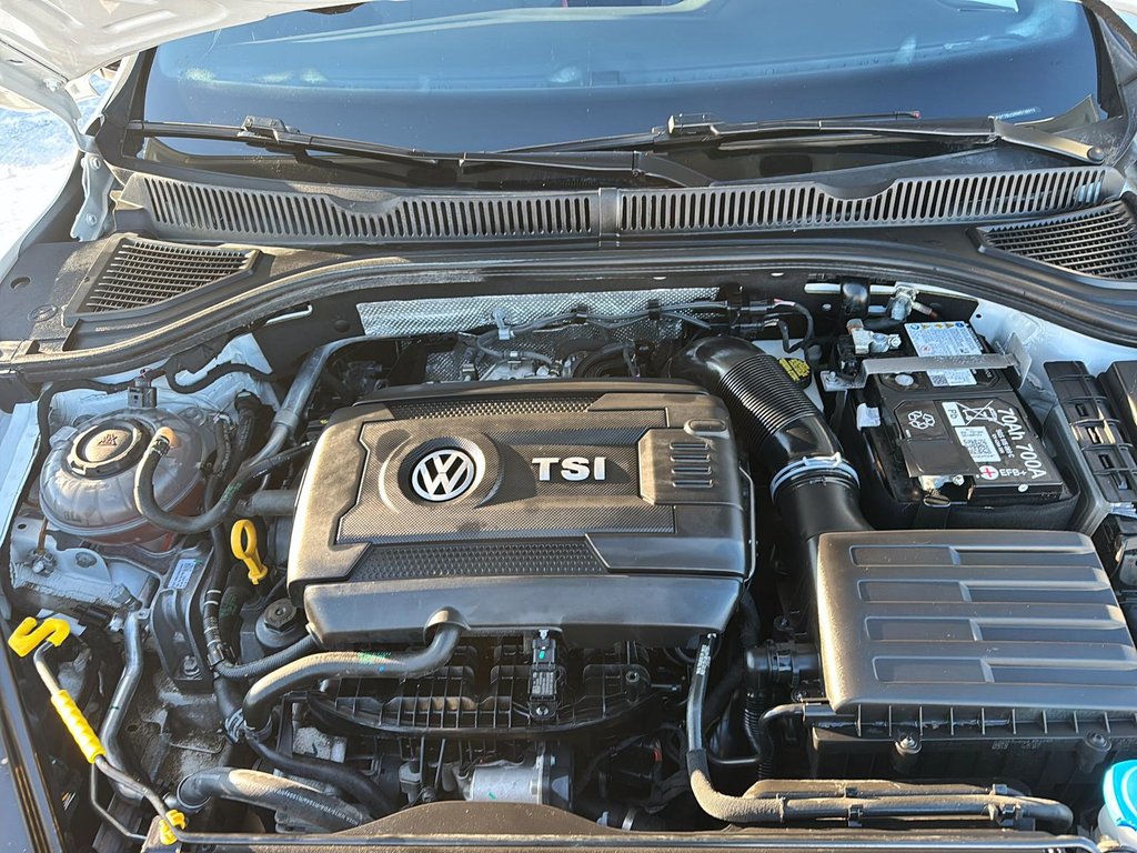 2024 Volkswagen Jetta GLI 40th Anniversary Edition in Chicoutimi, Quebec - 8 - w1024h768px