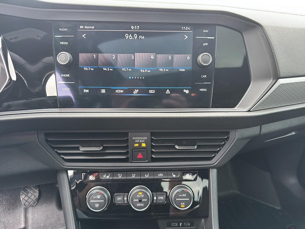 Volkswagen Jetta  2021 à Jonquière, Québec - 14 - w1024h768px