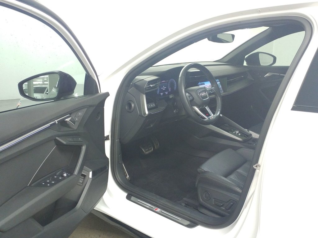 2022 Audi A3 40 TECHNIK QUATTRO S-LINE BLACK OPTIC TOIT|CARPLAY in Laval, Quebec - 12 - w1024h768px