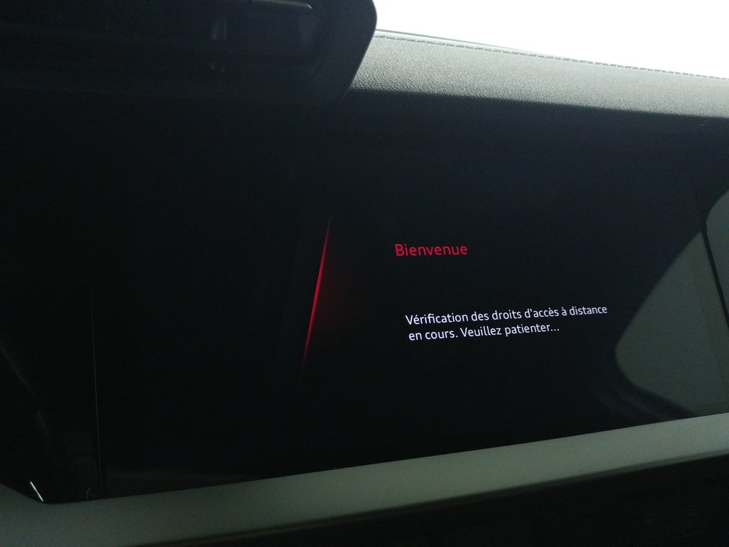 Audi A3 KOMFORT QUATTRO|TOIT|CARPLAY|CAMERA 2022 à Laval, Québec - 14 - w1024h768px