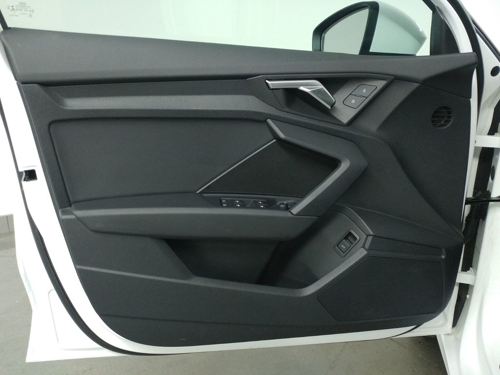 Audi A3 KOMFORT QUATTRO|TOIT|CARPLAY|CAMERA 2022 à Laval, Québec - 12 - w1024h768px