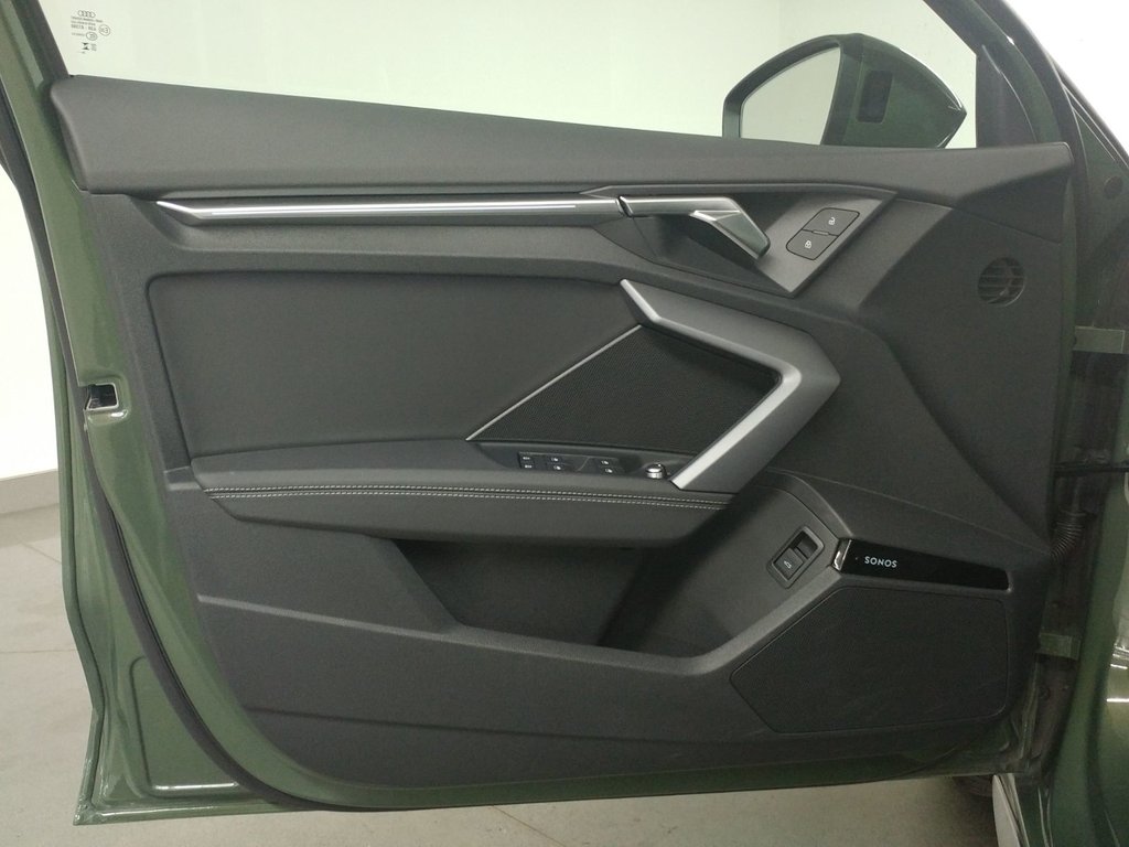 2025 Audi A3 40 PROGRESSIV QUATTRO TOIT|SONOS|CARPLAY|CAMERA in Laval, Quebec - 11 - w1024h768px