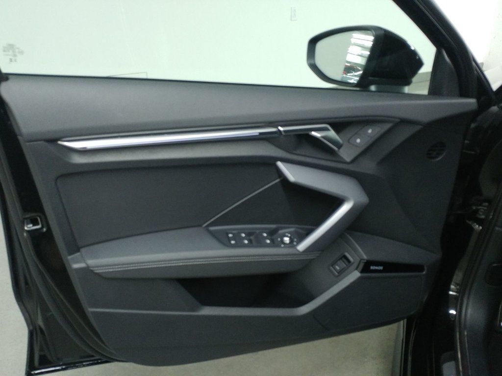 2025 Audi A3 PROGRESSIV S-LINE BLACK OPTIC |NAVIGATION|SONOS in Laval, Quebec - 12 - w1024h768px
