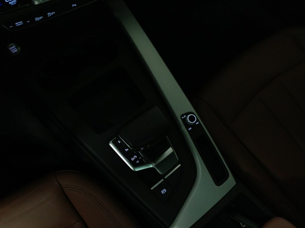 Audi A4 allroad KOMFORT QUATTRO GR COMMODITÉS TOIT PANO|CARPLAY 2023 à Laval, Québec - 15 - w1024h768px