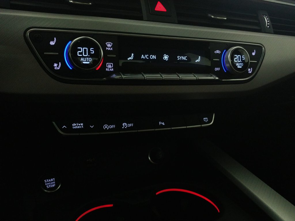 2022 Audi A4 PROGRESSIV QUATTRO TOIT|  SIEGE COMFORT| CARPLAY in Laval, Quebec - 15 - w1024h768px