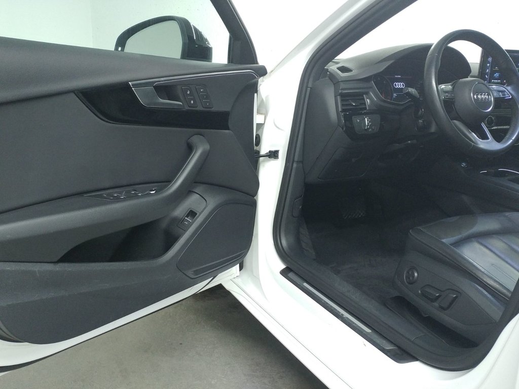 2023 Audi A4 45 KOMFORT VORSPRUNG QUATTRO TOIT|CARPLAY|CAMERA in Laval, Quebec - 11 - w1024h768px