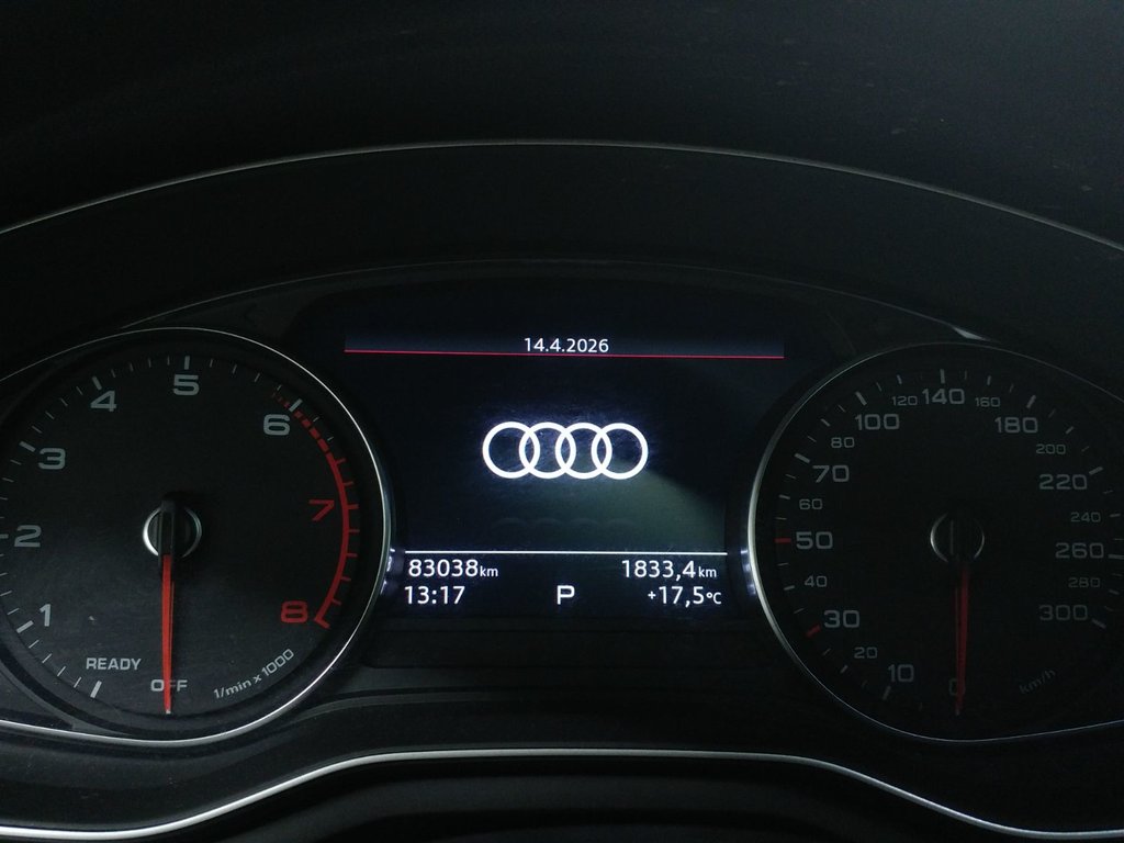 2023 Audi A4 45 KOMFORT VORSPRUNG QUATTRO TOIT|CARPLAY|CAMERA in Laval, Quebec - 13 - w1024h768px