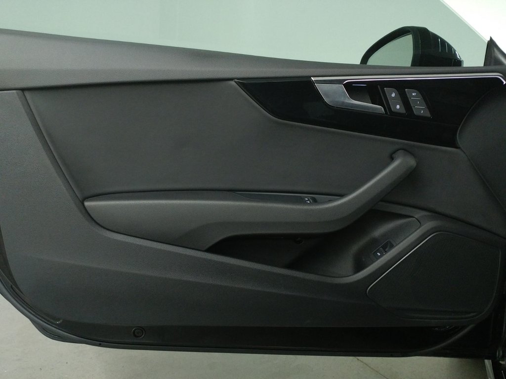 2022 Audi A5 Coupe PROGRESSIV S-LINE BLACK PACK TOIT|NAVI|CARPLAY in Laval, Quebec - 11 - w1024h768px