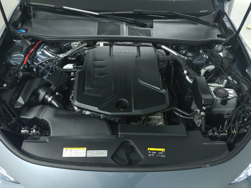 2025 Audi A5 ALL NEW A5 QUATTRO|PANORAMIC GLASS ROOF|ANGLE MORT in Laval, Quebec - 19 - w1024h768px