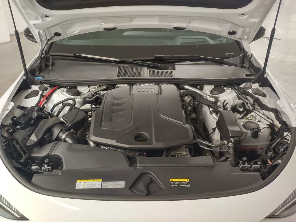 Audi A5 PROGRESSIV S-LINE BLACK PACK ANGLE MORT|NAVI 2025 à Laval, Québec - 19 - w1024h768px