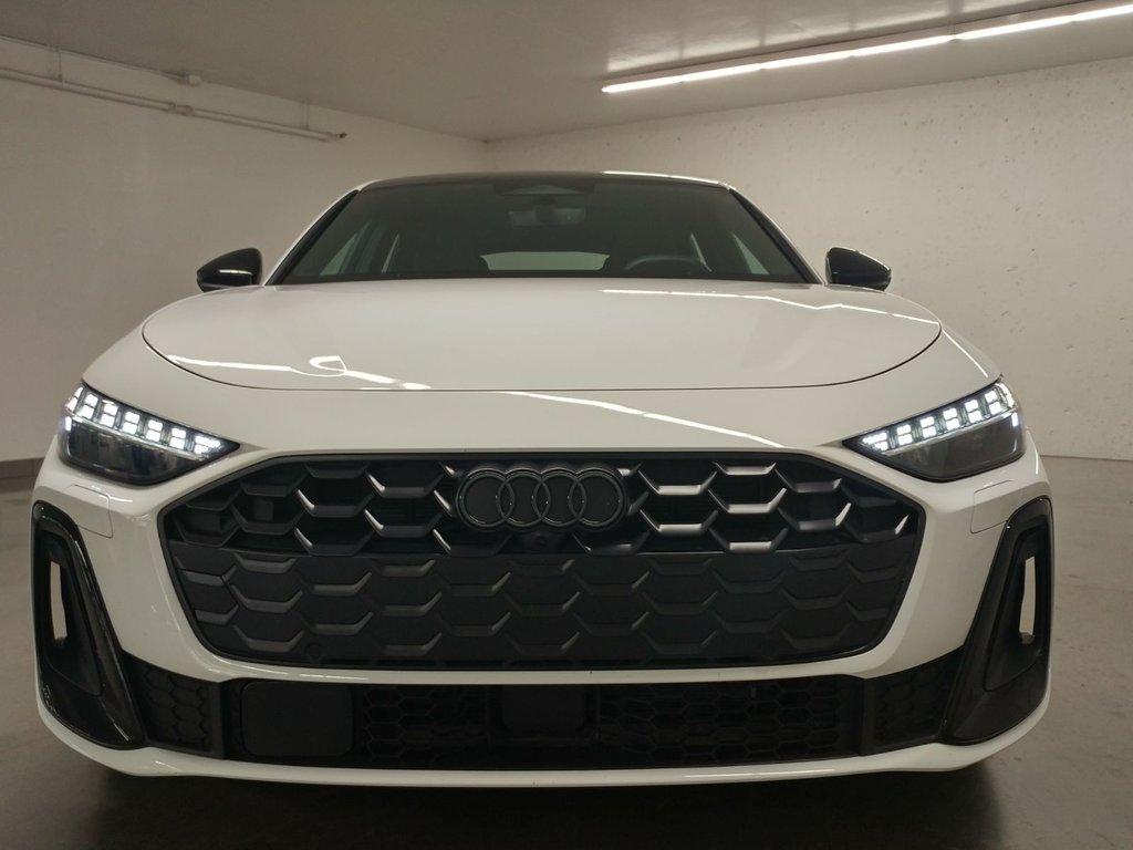 Audi A5 PROGRESSIV S-LINE BLACK PACK ANGLE MORT|NAVI 2025 à Laval, Québec - 2 - w1024h768px