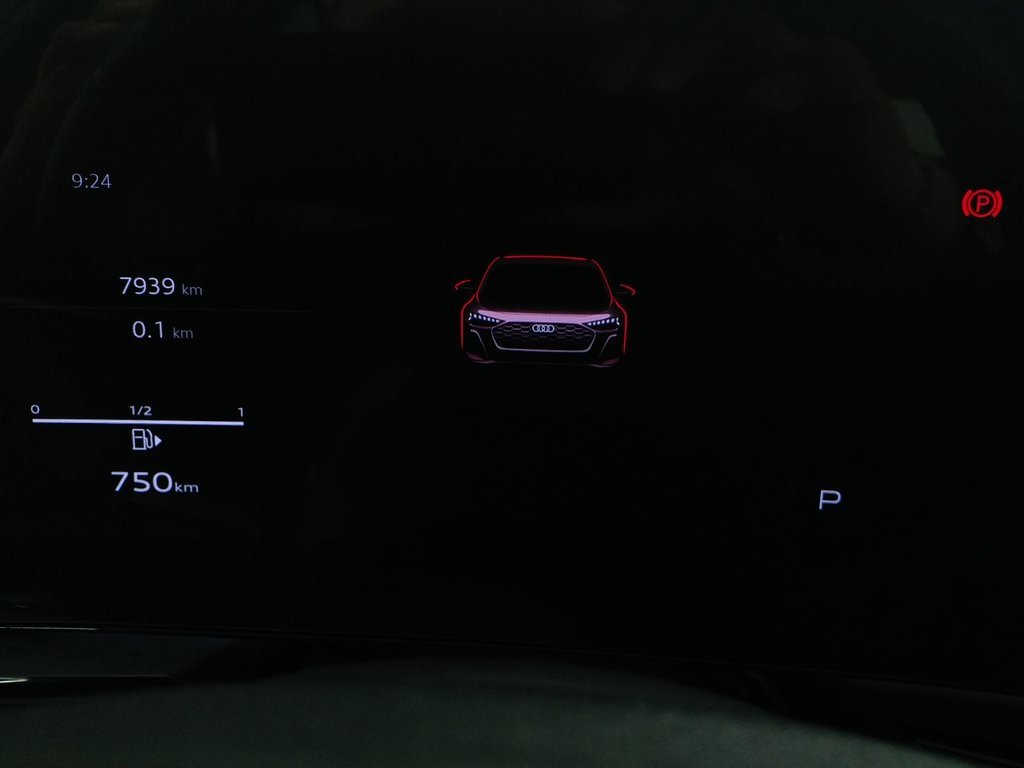 Audi A5 2.0TFSI QUATTRO BLACK PACK|ANGLE MORT|CARPLAY 2025 à Laval, Québec - 11 - w1024h768px