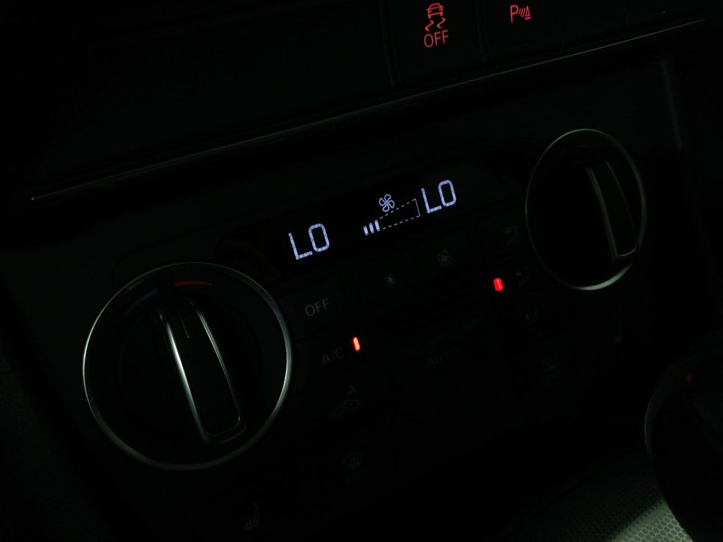 2018 Audi Q3 PROGRESSIV QUATTRO TOIT|NAVI|CAMERA in Laval, Quebec - 15 - w1024h768px