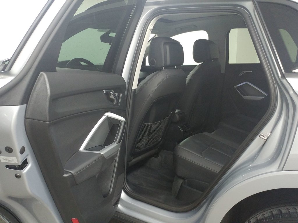 2019 Audi Q3 KOMFORT QUATTRO GR COMMODITÉS TOIT|CARPLAY|CAMERA in Laval, Quebec - 9 - w1024h768px