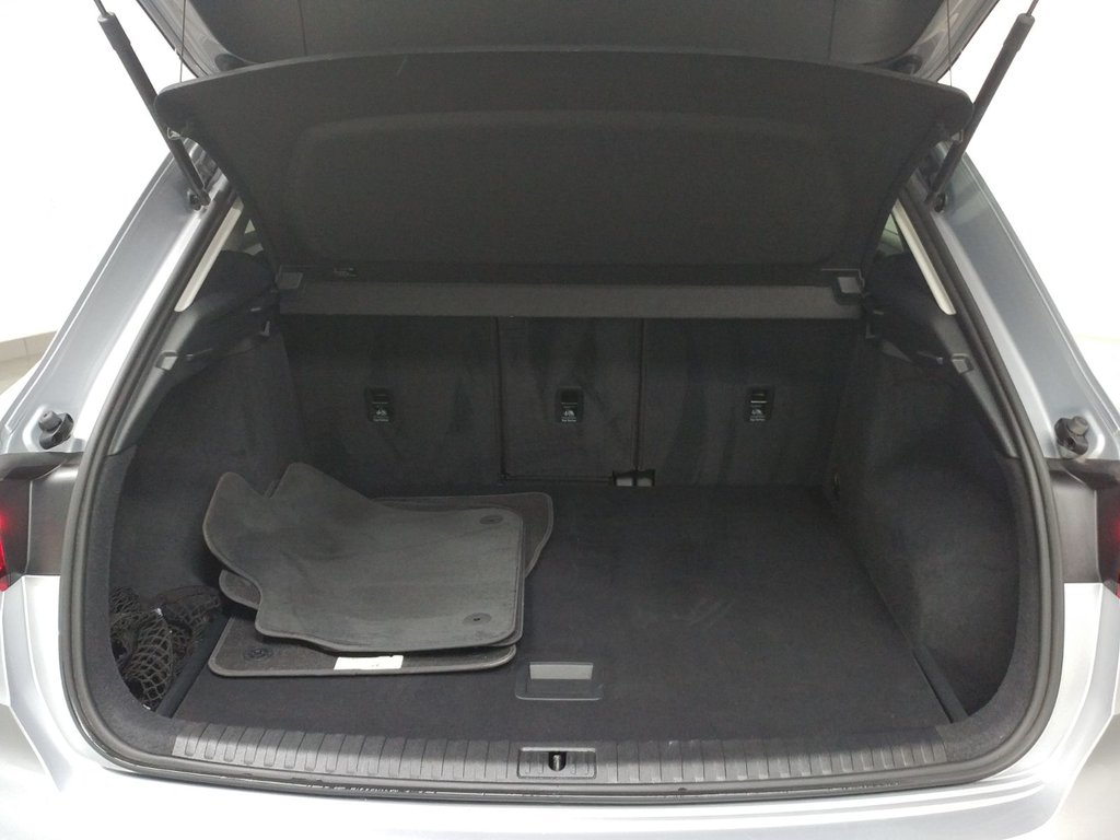 2019 Audi Q3 KOMFORT QUATTRO GR COMMODITÉS TOIT|CARPLAY|CAMERA in Laval, Quebec - 8 - w1024h768px