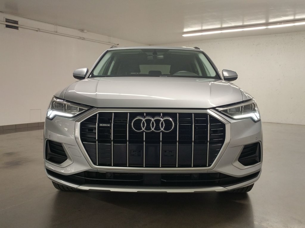 2019 Audi Q3 KOMFORT QUATTRO GR COMMODITÉS TOIT|CARPLAY|CAMERA in Laval, Quebec - 2 - w1024h768px