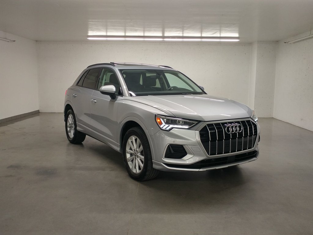 2019 Audi Q3 KOMFORT QUATTRO GR COMMODITÉS TOIT|CARPLAY|CAMERA in Laval, Quebec - 1 - w1024h768px