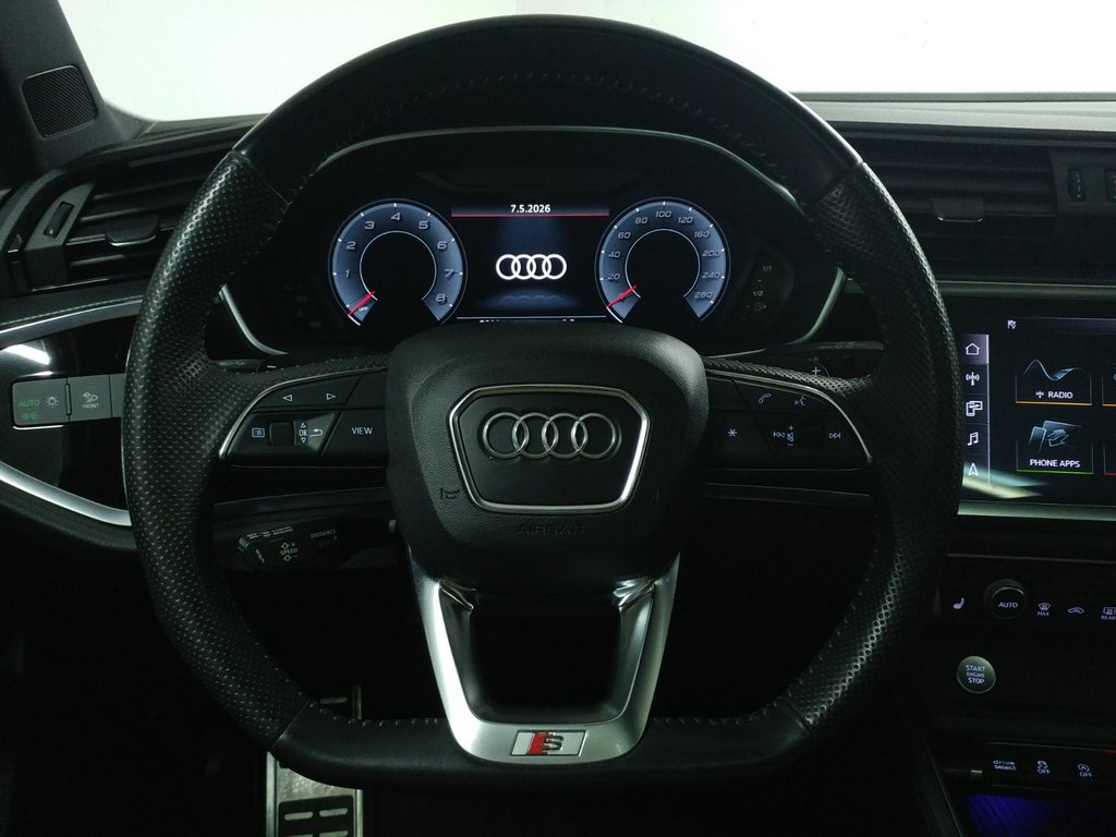 2019 Audi Q3 TECHNIK S-LINE TOIT|ADV DRIVER ASSIST|CARPLAY in Laval, Quebec - 17 - w1024h768px