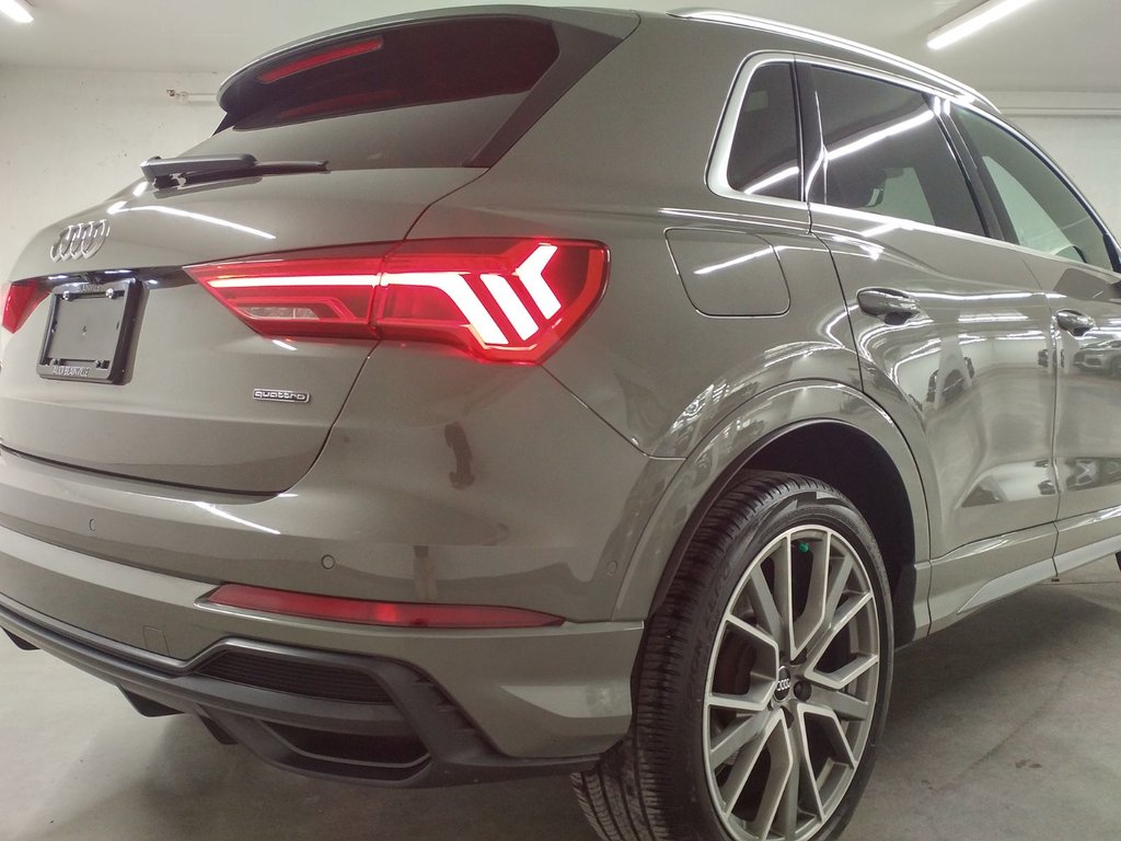 2019 Audi Q3 TECHNIK S-LINE TOIT|ADV DRIVER ASSIST|CARPLAY in Laval, Quebec - 4 - w1024h768px