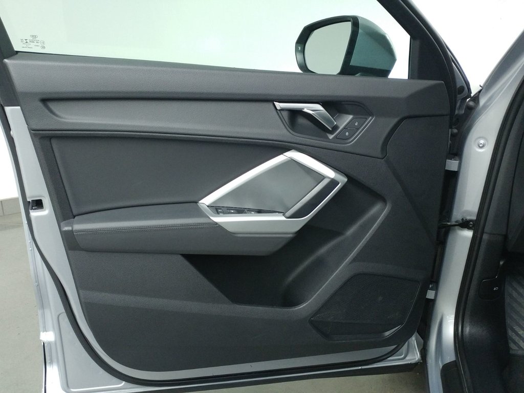 2020 Audi Q3 45 KOMFORT QUATTRO TOIT PANO|CARPLAY|CAMERA in Laval, Quebec - 12 - w1024h768px