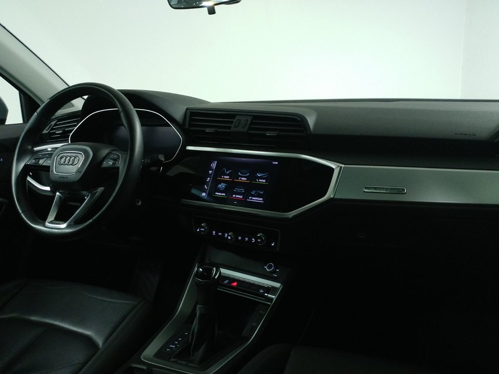 2020 Audi Q3 45 KOMFORT QUATTRO TOIT PANO|CARPLAY|CAMERA in Laval, Quebec - 7 - w1024h768px