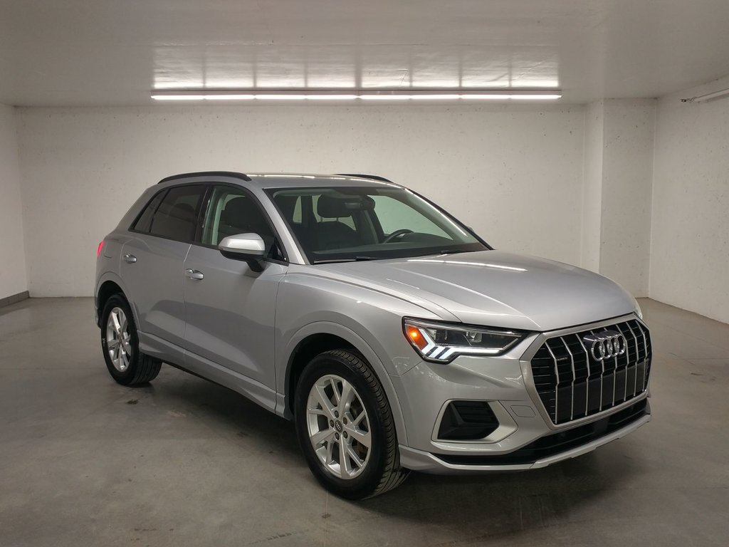 2020 Audi Q3 45 KOMFORT QUATTRO TOIT PANO|CARPLAY|CAMERA in Laval, Quebec - 1 - w1024h768px
