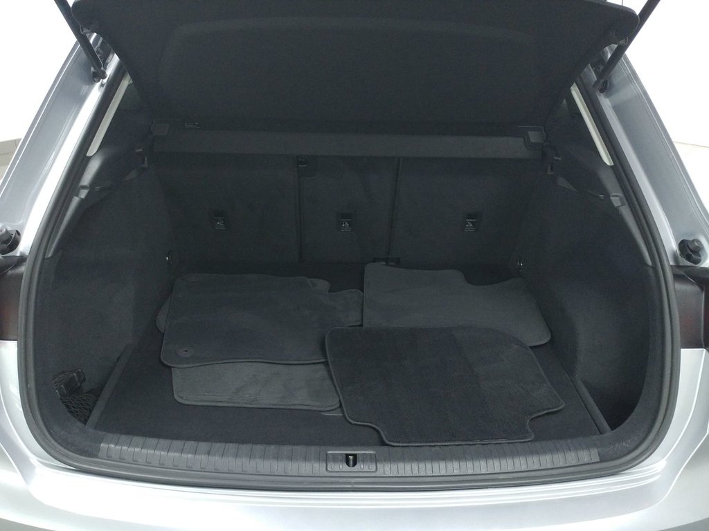 2020 Audi Q3 45 KOMFORT QUATTRO TOIT PANO|CARPLAY|CAMERA in Laval, Quebec - 8 - w1024h768px