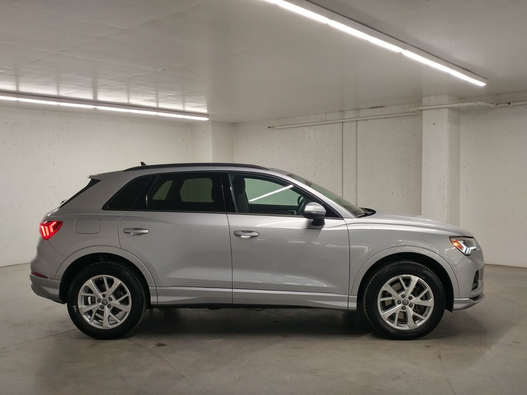 2020 Audi Q3 45 KOMFORT QUATTRO TOIT PANO|CARPLAY|CAMERA in Laval, Quebec - 3 - w1024h768px