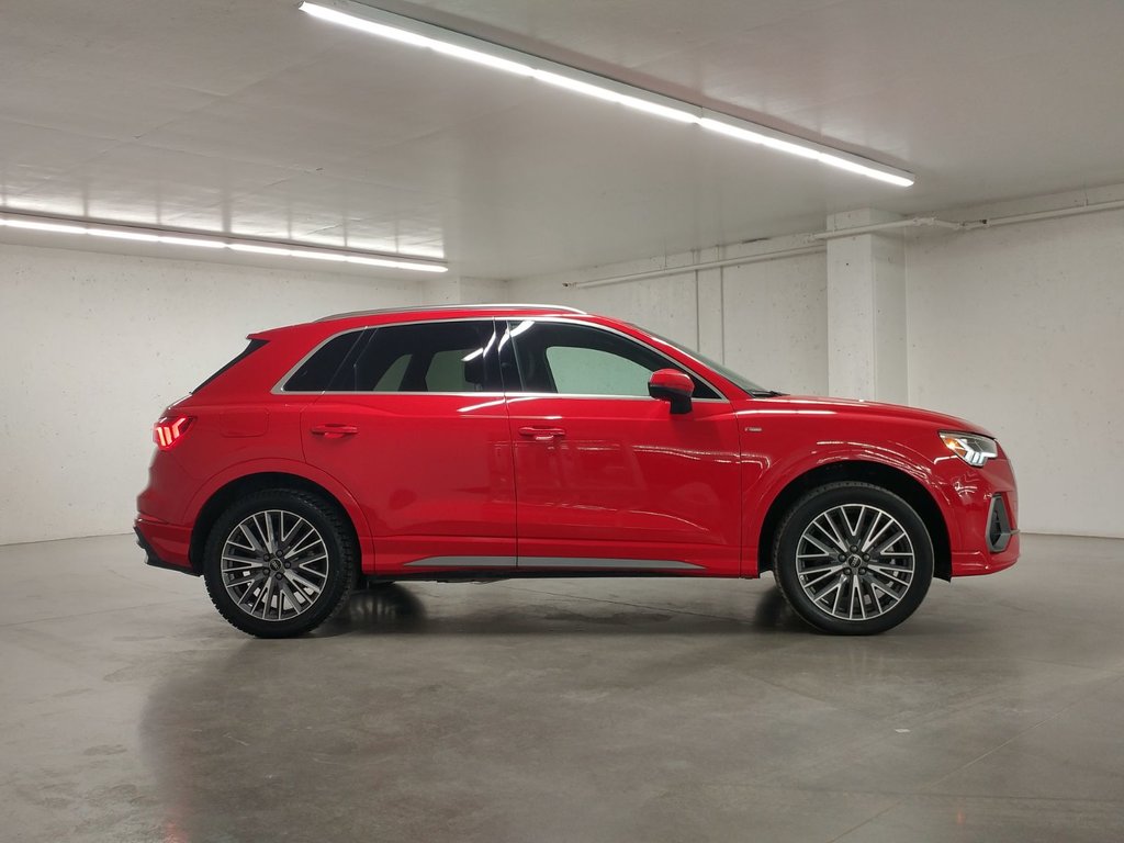 2021 Audi Q3 45 PROGRESSIV QUATTRO S-LINE TOIT |CAMERA|CARPLAY in Laval, Quebec - 3 - w1024h768px