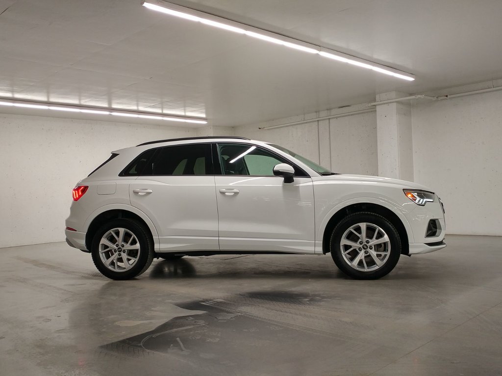 2021 Audi Q3 45 KOMFORT QUATTRO GR COMMODITÉS TOIT | CARPLAY in Laval, Quebec - 3 - w1024h768px