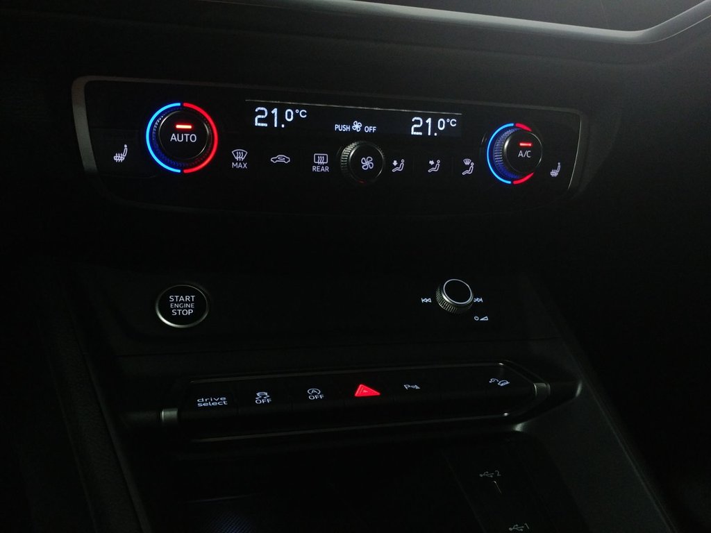 Audi Q3 45 PROGRESSIV S-LINE BLACK PACK|TOIT|CARPLAY|20PO 2021 à Laval, Québec - 15 - w1024h768px