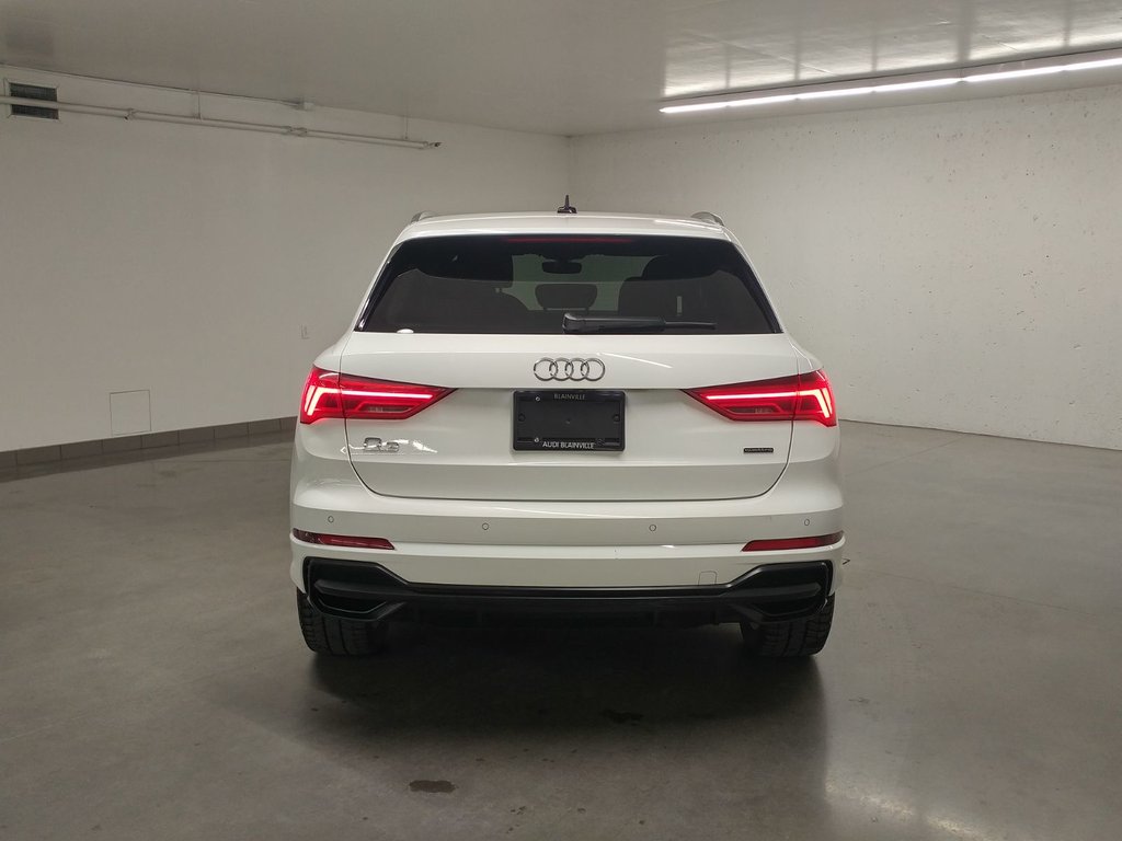 2021 Audi Q3 45 TFSI PROGRESSIV QUATTRO TOIT|ANGLE MORT|CARPLAY in Laval, Quebec - 5 - w1024h768px