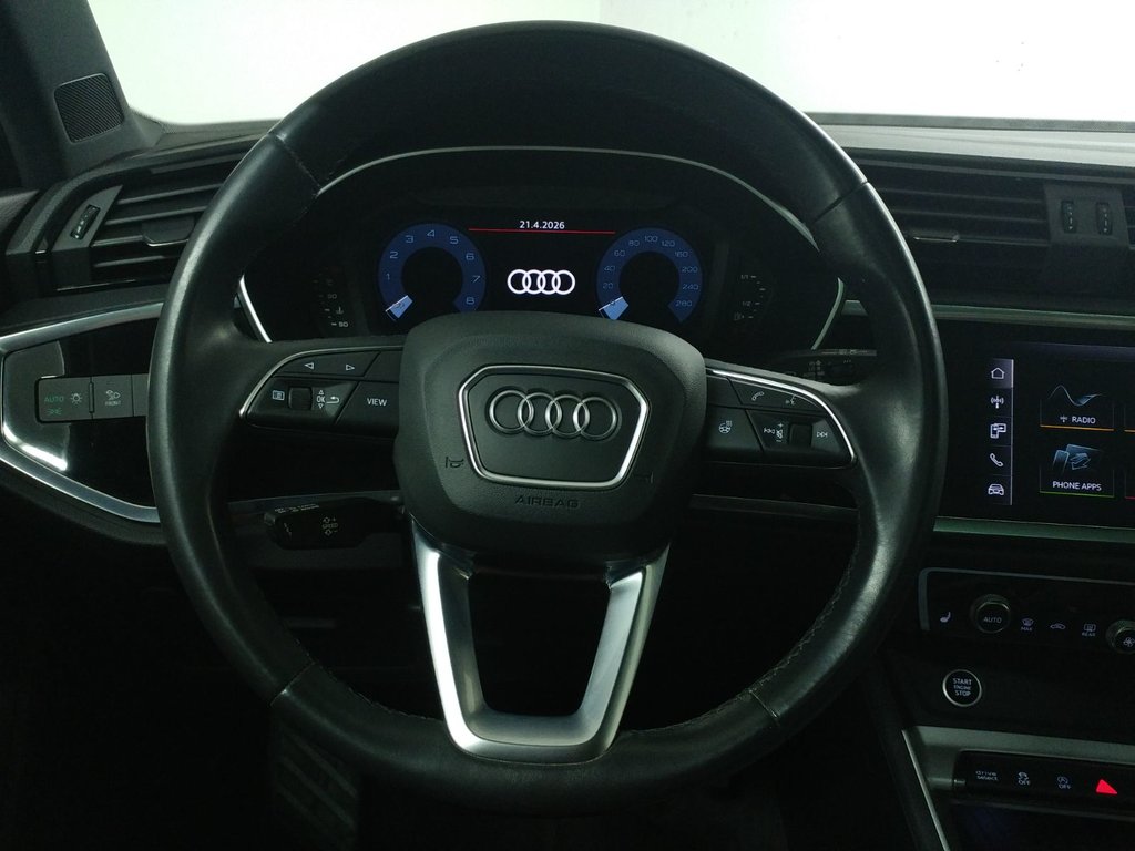 2021 Audi Q3 45 TFSI PROGRESSIV QUATTRO TOIT|ANGLE MORT|CARPLAY in Laval, Quebec - 17 - w1024h768px